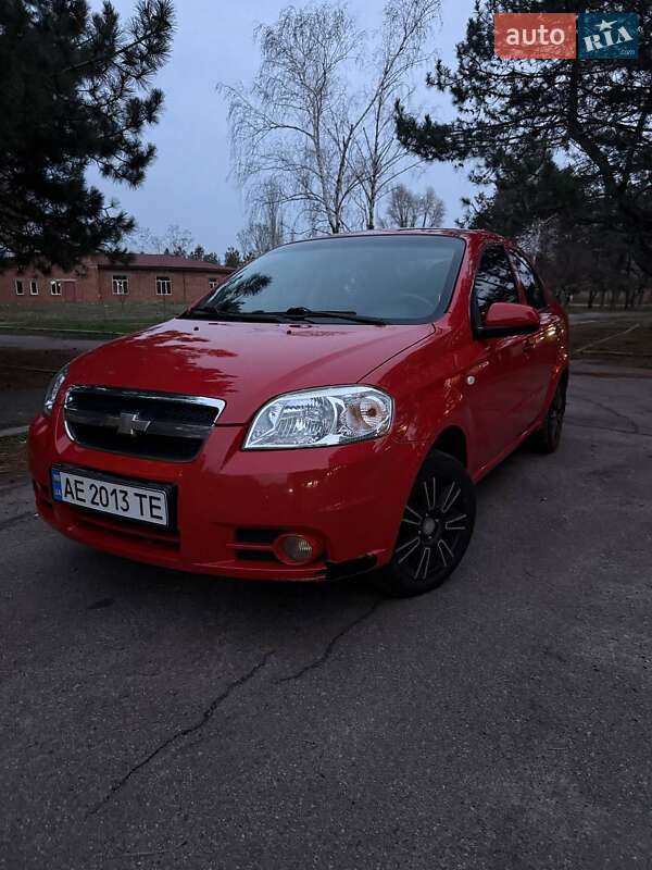 Седан Chevrolet Aveo 2008 в Днепре