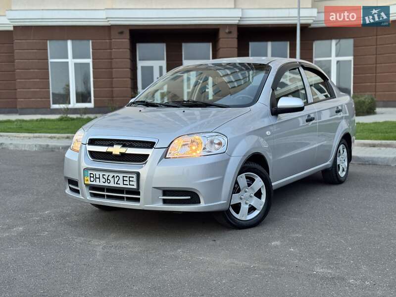 Седан Chevrolet Aveo 2006 в Николаеве