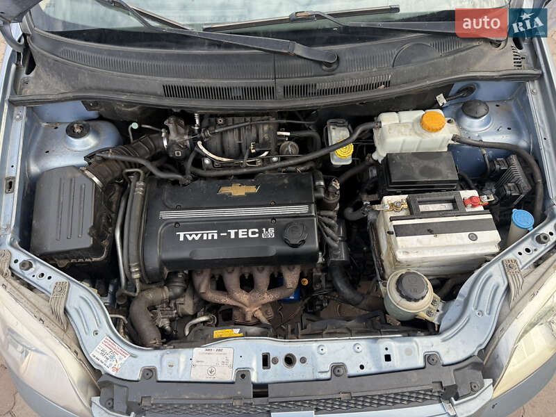 Седан Chevrolet Aveo 2007 в Днепре