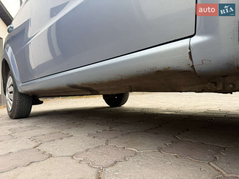 Седан Chevrolet Aveo 2007 в Днепре