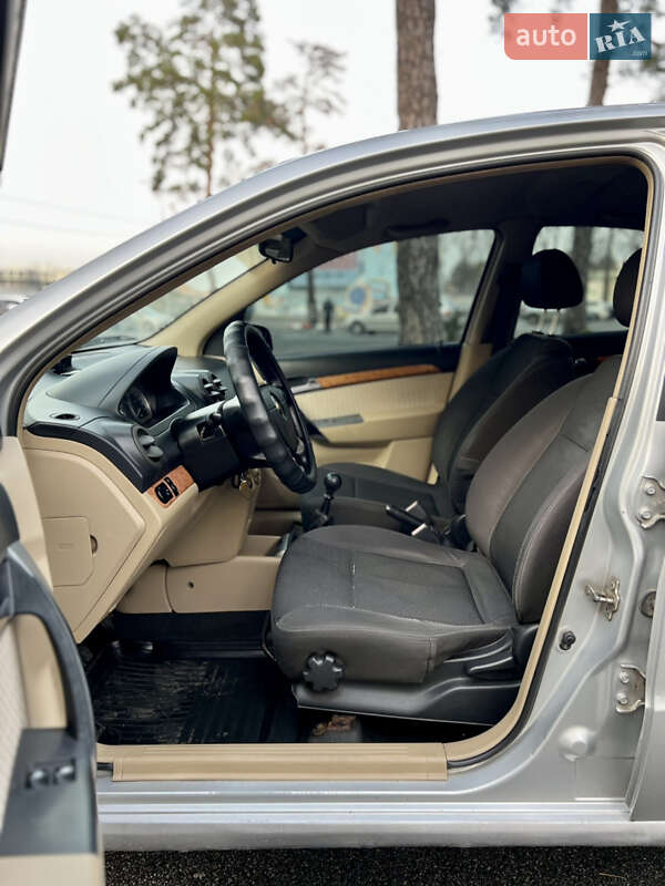 Седан Chevrolet Aveo 2008 в Харкові