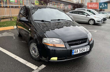 Хетчбек Chevrolet Aveo 2008 в Києві
