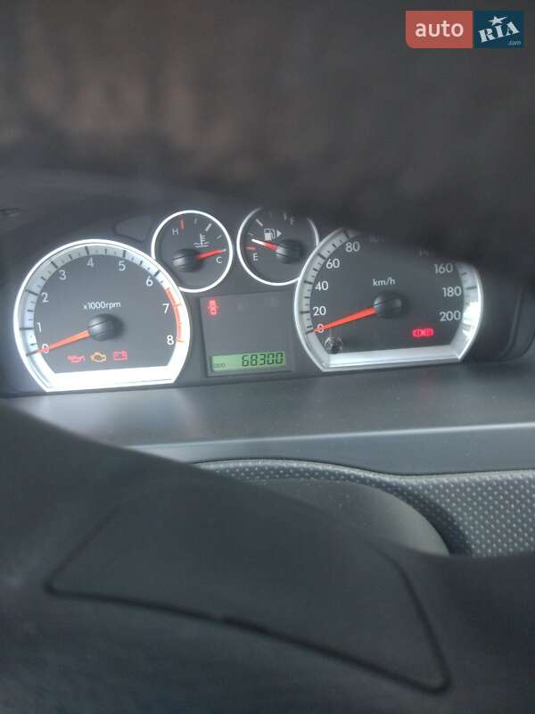 Седан Chevrolet Aveo 2011 в Киеве фото 3 Седан Chevrolet Aveo 2011 в Киеве