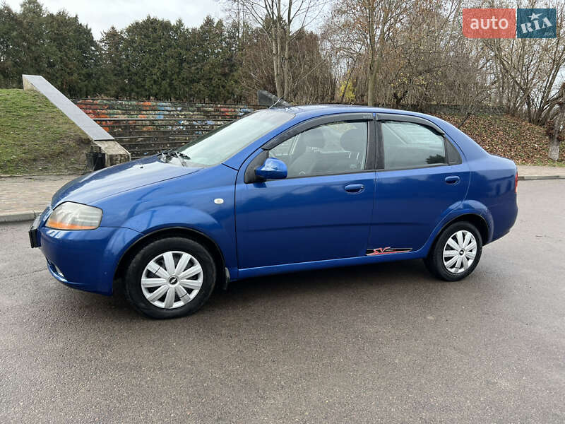Седан Chevrolet Aveo 2005 в Ізяславі