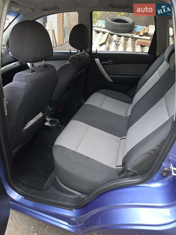 Хетчбек Chevrolet Aveo 2009 в Києві