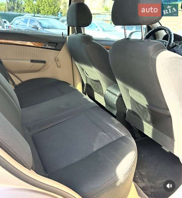 Седан Chevrolet Aveo 2008 в Одесі