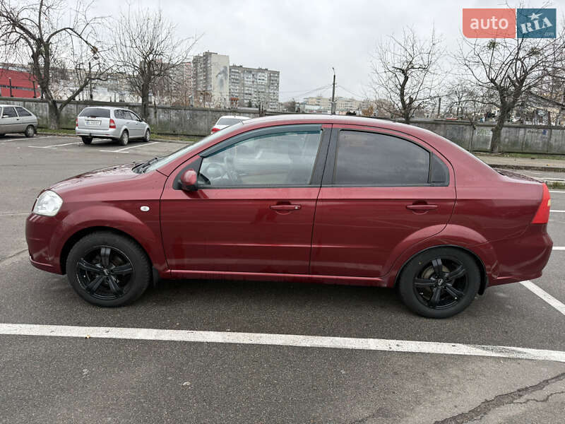 Седан Chevrolet Aveo 2008 в Києві
