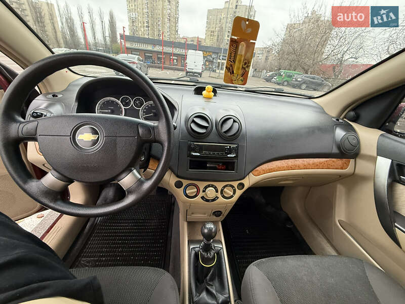 Седан Chevrolet Aveo 2008 в Києві