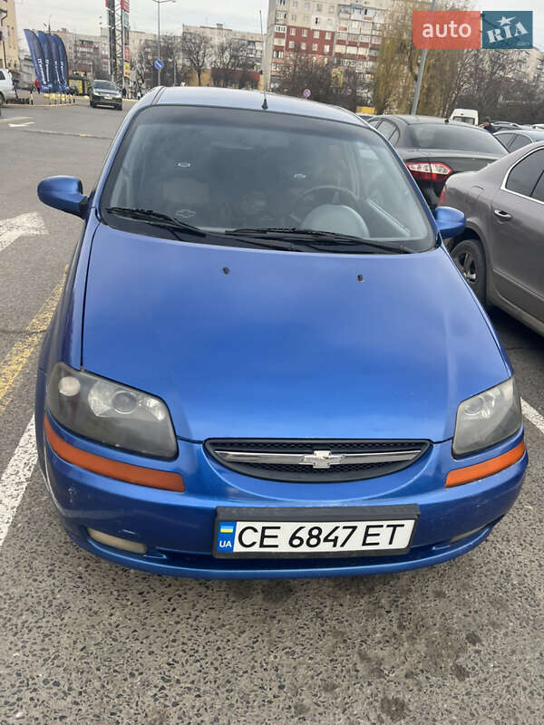 Хетчбек Chevrolet Aveo 2005 в Чернівцях