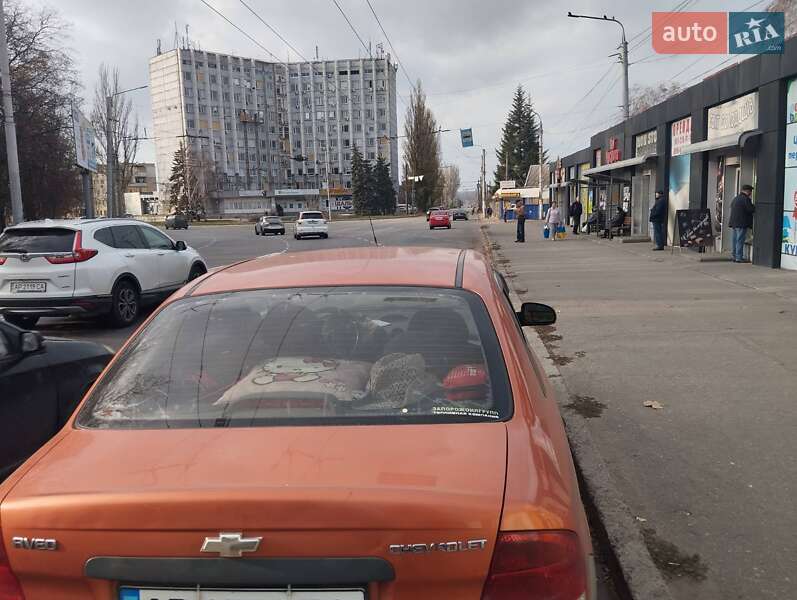 Седан Chevrolet Aveo 2005 в Запорожье