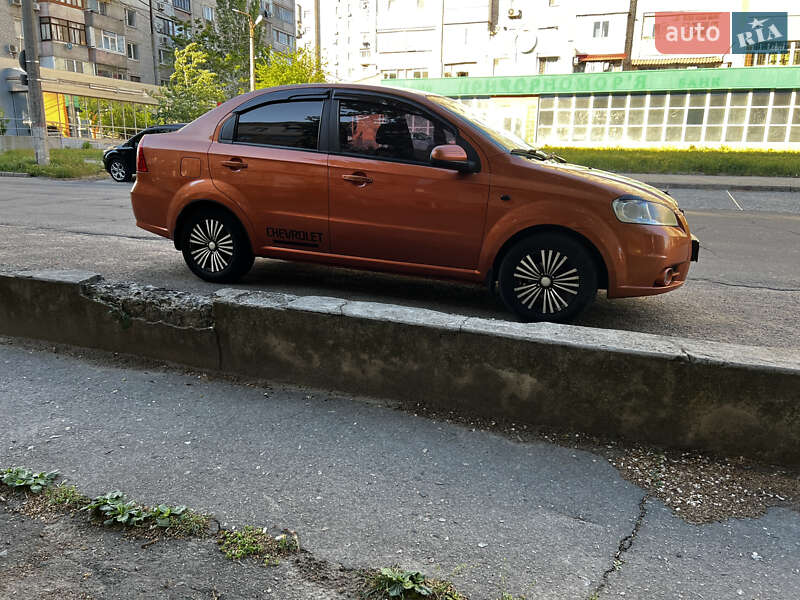 Седан Chevrolet Aveo 2008 в Вознесенську