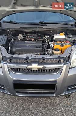 Седан Chevrolet Aveo 2008 в Запоріжжі