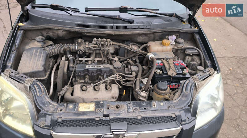 Седан Chevrolet Aveo 2008 в Першотравенську