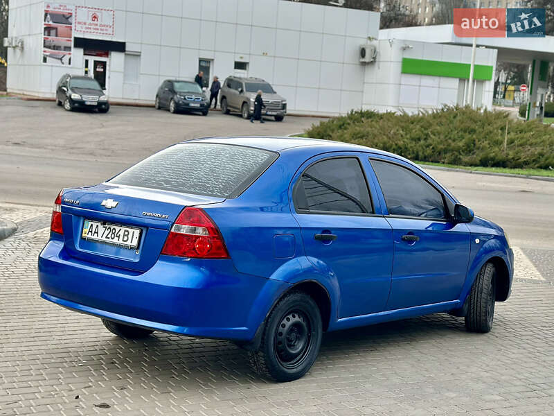 Седан Chevrolet Aveo 2007 в Кропивницькому