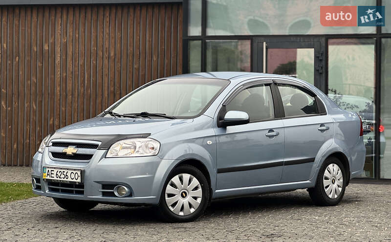Седан Chevrolet Aveo 2008 в Дніпрі