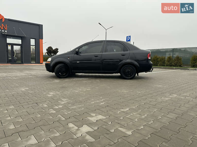 Седан Chevrolet Aveo 2004 в Вінниці