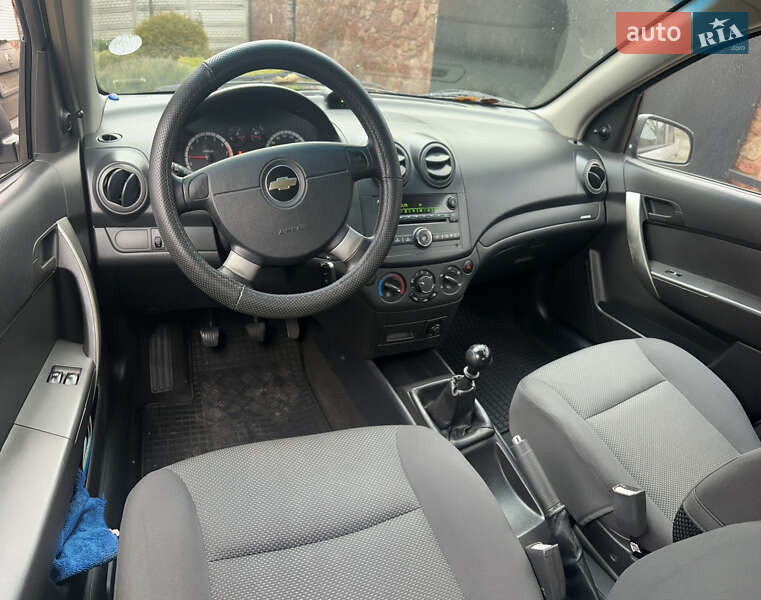 Седан Chevrolet Aveo 2008 в Житомире фото 5 Седан Chevrolet Aveo 2008 в Житомире