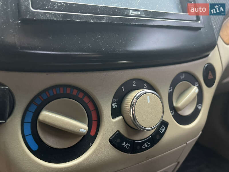 Седан Chevrolet Aveo 2008 в Мукачево фото 9 Седан Chevrolet Aveo 2008 в Мукачево