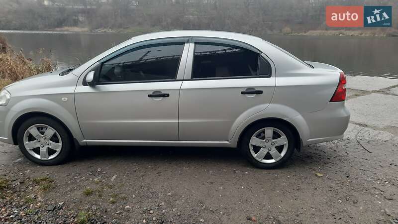Седан Chevrolet Aveo 2008 в Вінниці