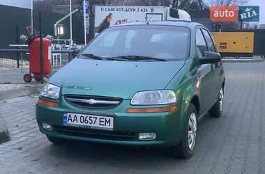 Хэтчбек Chevrolet Aveo 2004 в Днепре