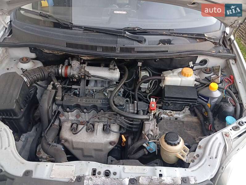 Седан Chevrolet Aveo 2006 в Полтаве фото 7 Седан Chevrolet Aveo 2006 в Полтаве