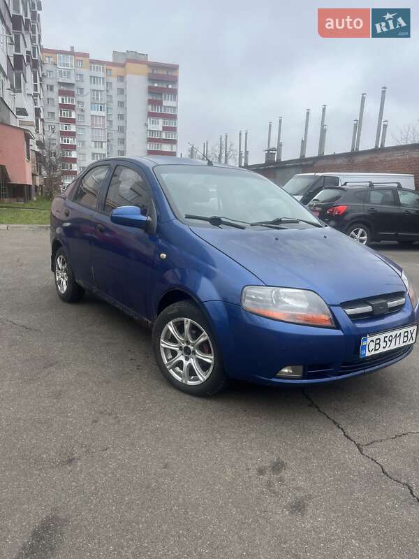 Седан Chevrolet Aveo 2006 в Чернігові