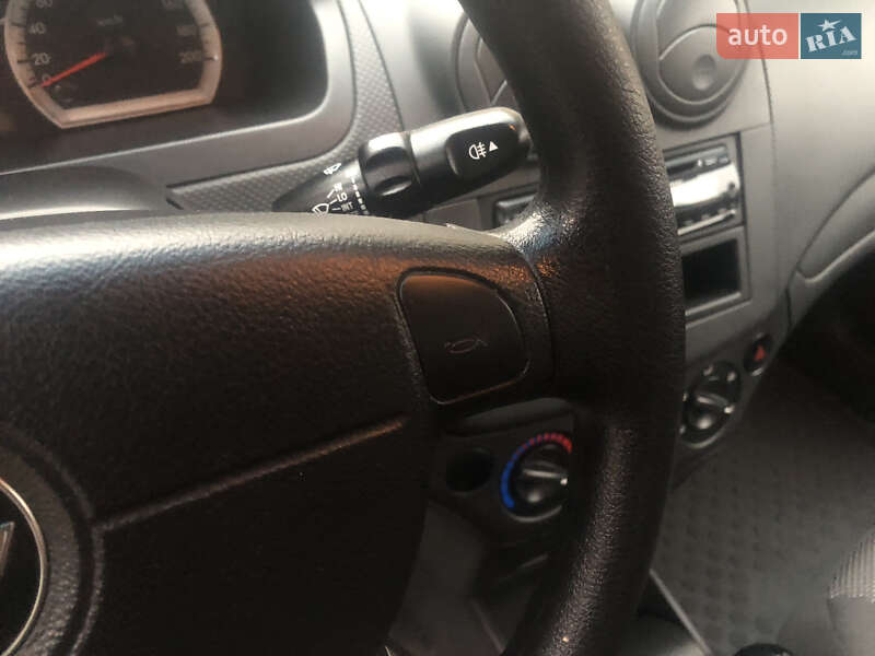 Седан Chevrolet Aveo 2010 в Каменском фото 13 Седан Chevrolet Aveo 2010 в Каменском