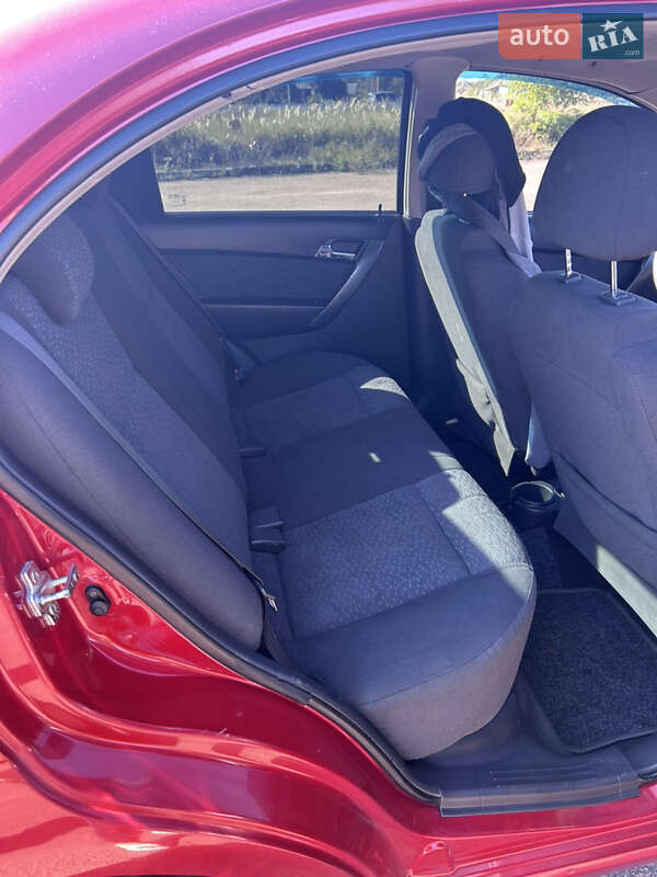 Седан Chevrolet Aveo 2007 в Овручі