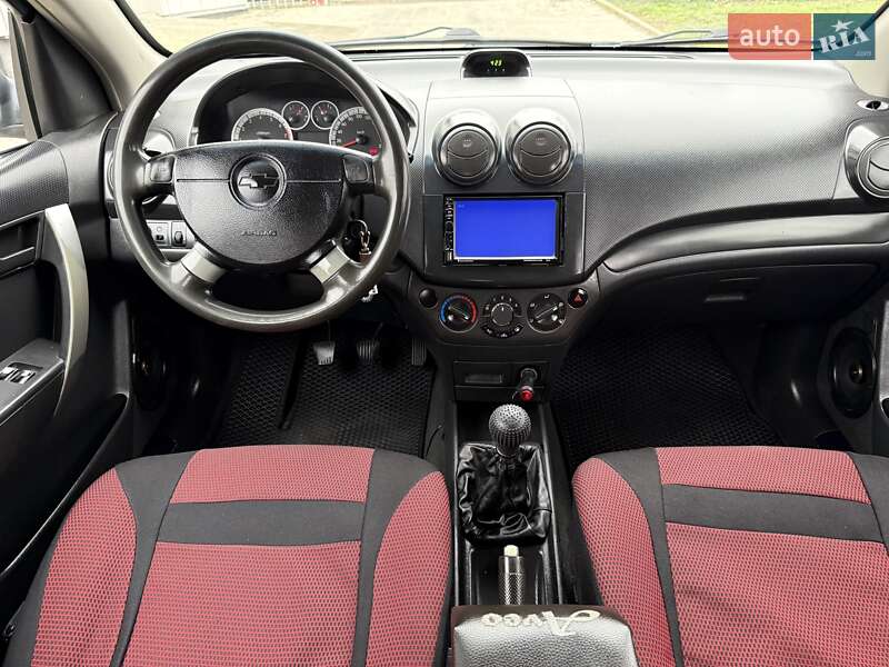 Хэтчбек Chevrolet Aveo 2008 в Николаеве