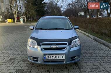 Седан Chevrolet Aveo 2008 в Чернівцях