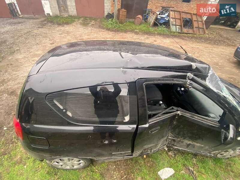 Хэтчбек Chevrolet Aveo 2011 в Киеве фото 4 Хэтчбек Chevrolet Aveo 2011 в Киеве