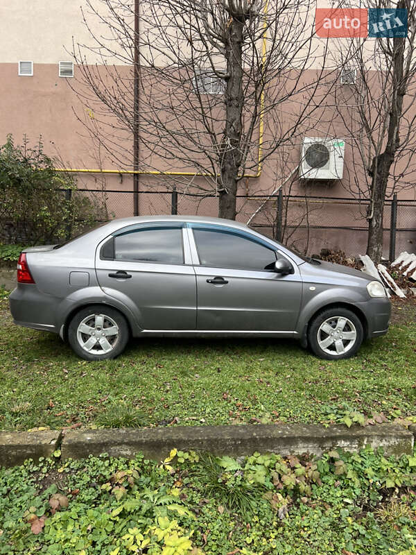 Седан Chevrolet Aveo 2007 в Виннице