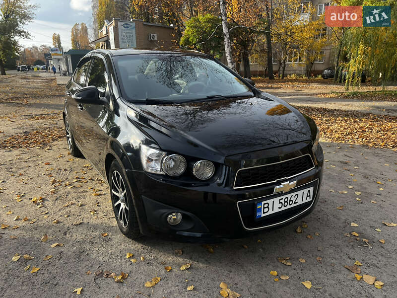 Седан Chevrolet Aveo 2014 в Кременчуге