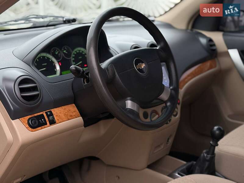 Седан Chevrolet Aveo 2007 в Николаеве фото 7 Седан Chevrolet Aveo 2007 в Николаеве