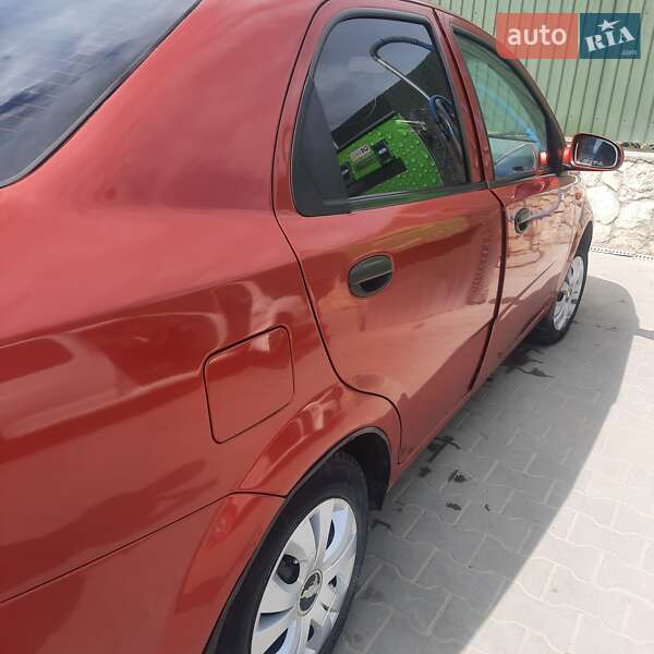 Седан Chevrolet Aveo 2005 в Волочиську фото 4 Седан Chevrolet Aveo 2005 в Волочиську