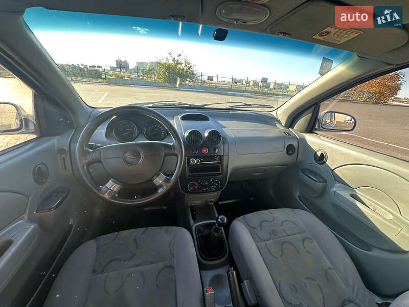 Хэтчбек Chevrolet Aveo 2005 в Одессе фото 9 Хэтчбек Chevrolet Aveo 2005 в Одессе