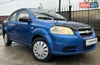 Седан Chevrolet Aveo 2010 в Киеве