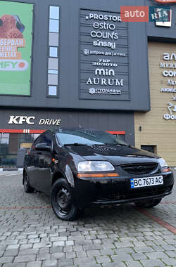 Седан Chevrolet Aveo 2004 в Івано-Франківську