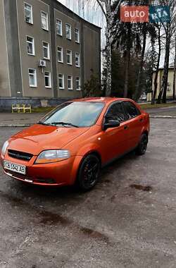 Седан Chevrolet Aveo 2005 в Мене