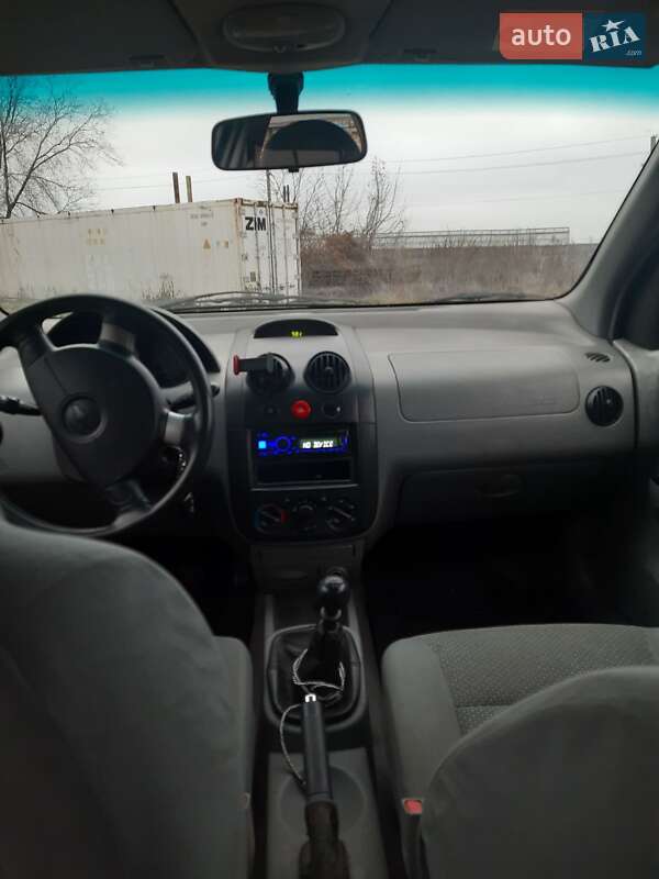 Седан Chevrolet Aveo 2004 в Дніпрі фото 5 Седан Chevrolet Aveo 2004 в Дніпрі
