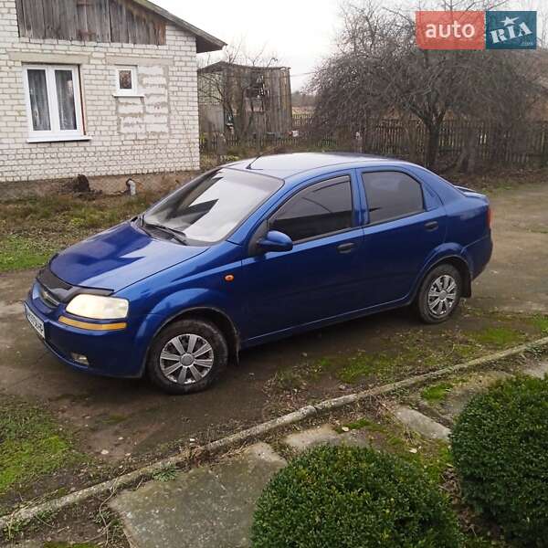 Chevrolet Aveo 2004