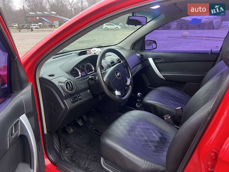 Седан Chevrolet Aveo 2007 в Полтаві