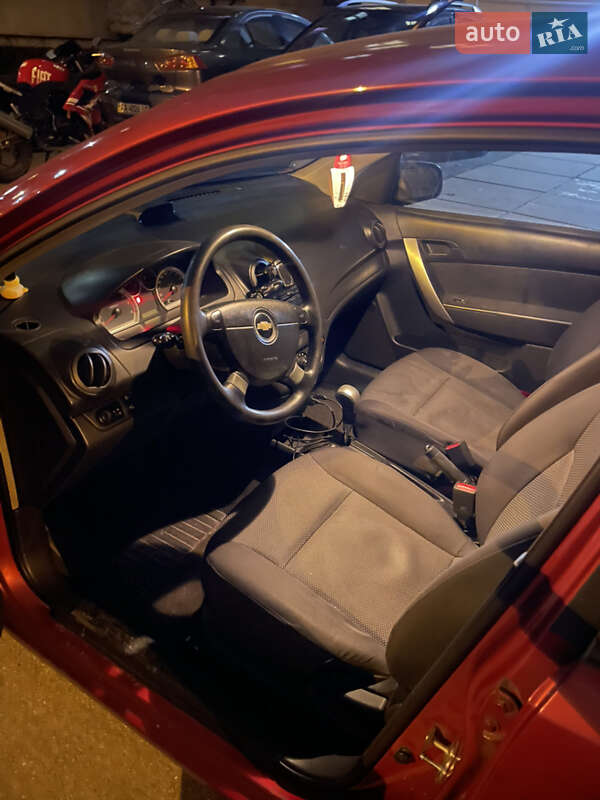 Хэтчбек Chevrolet Aveo 2010 в Киеве фото 7 Хэтчбек Chevrolet Aveo 2010 в Киеве