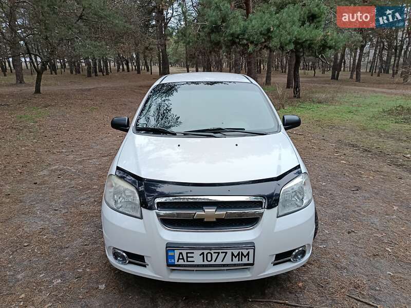 Седан Chevrolet Aveo 2007 в Дніпрі