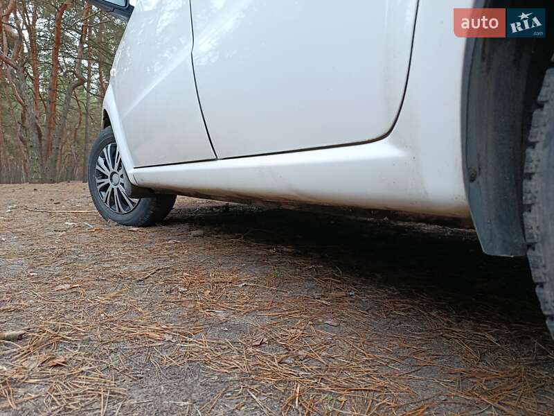 Седан Chevrolet Aveo 2007 в Дніпрі