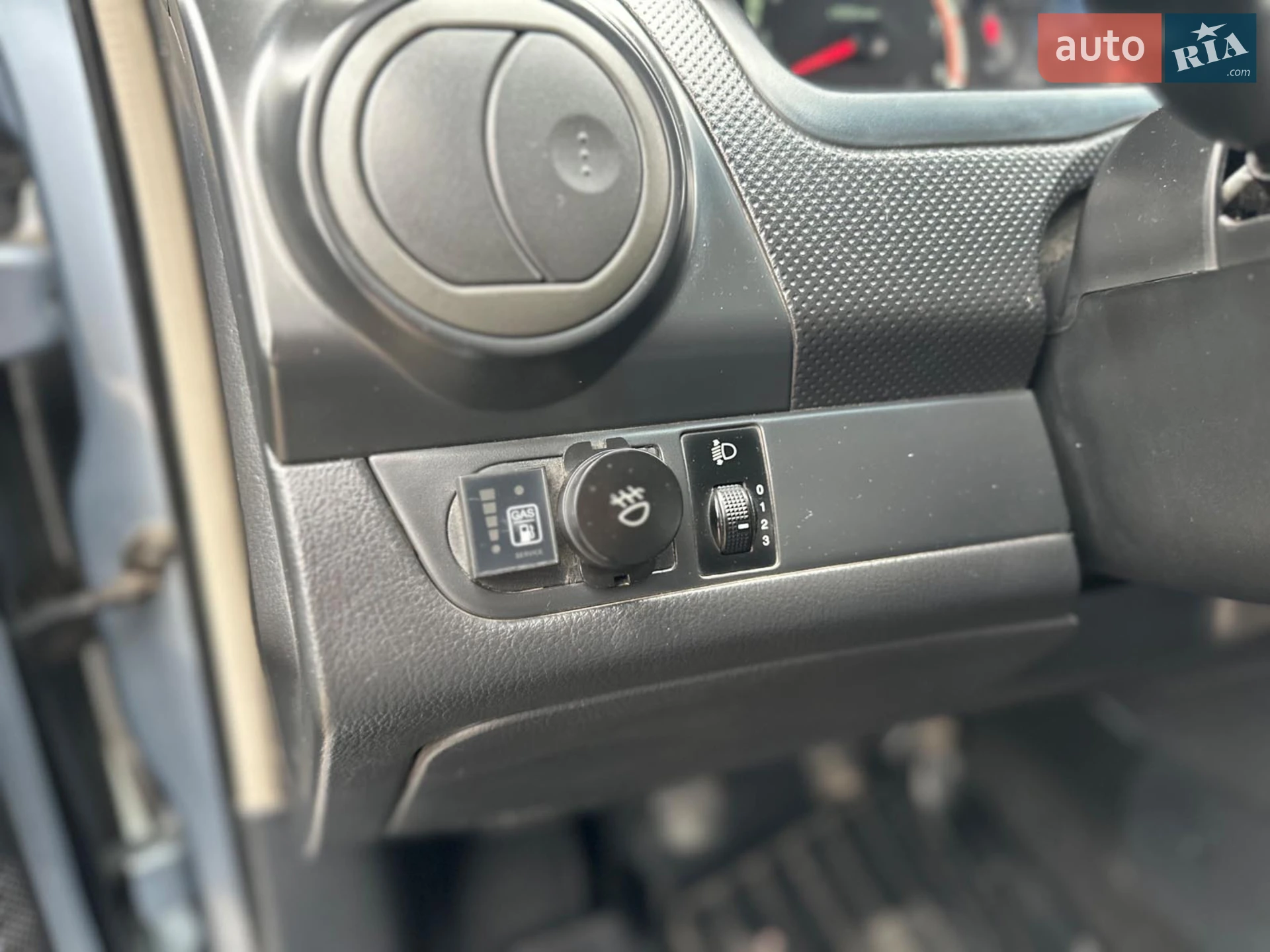 2011 Chevrolet Aveo - мініатюра 15