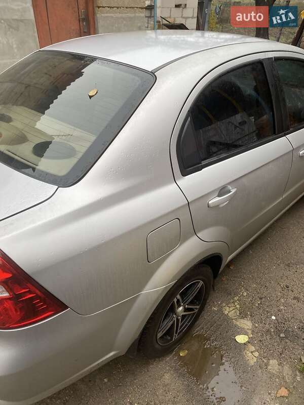 Седан Chevrolet Aveo 2008 в Кропивницком