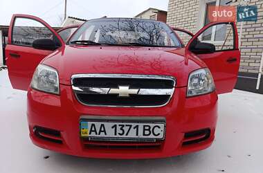 Седан Chevrolet Aveo 2006 в Києві