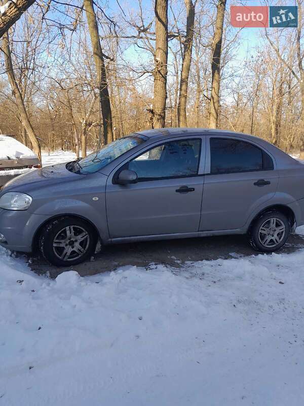 Седан Chevrolet Aveo 2006 в Запорожье