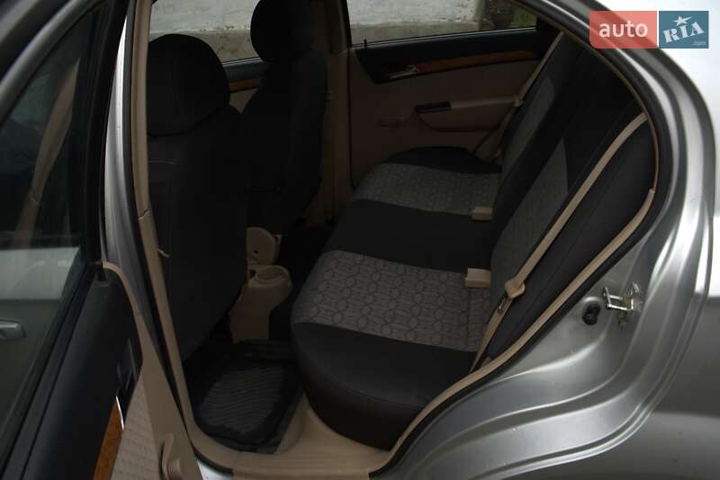 Седан Chevrolet Aveo 2007 в Здолбуніві фото 2 Седан Chevrolet Aveo 2007 в Здолбуніві